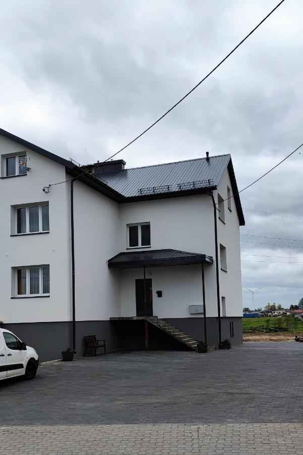 Pokoje Kraska 36 Łomża エクステリア 写真